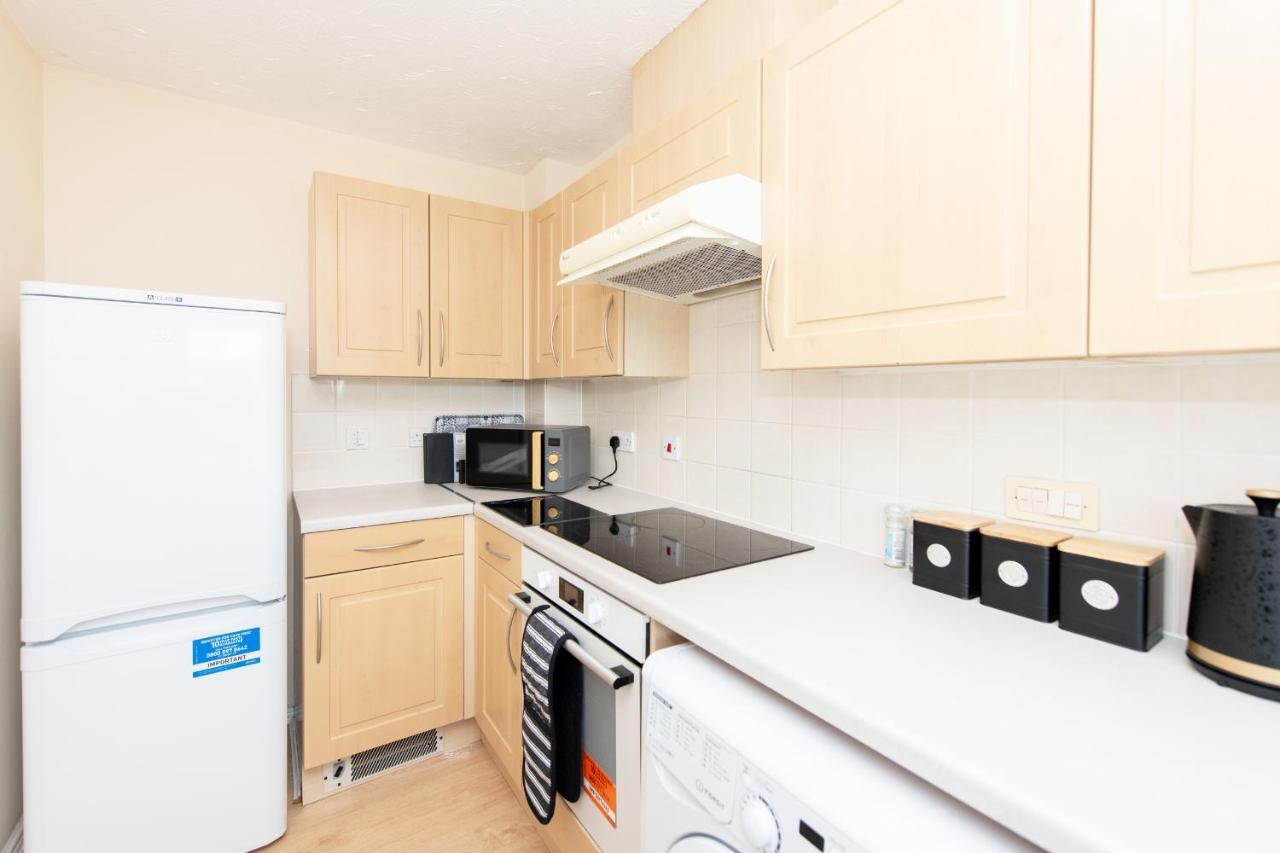 Escape The Matrix - 2 Bed Flat In City Centre With Free Parking Southampton Zewnętrze zdjęcie